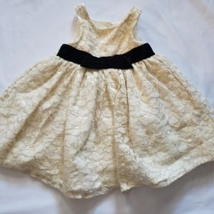 Cherokee 2t gold dress